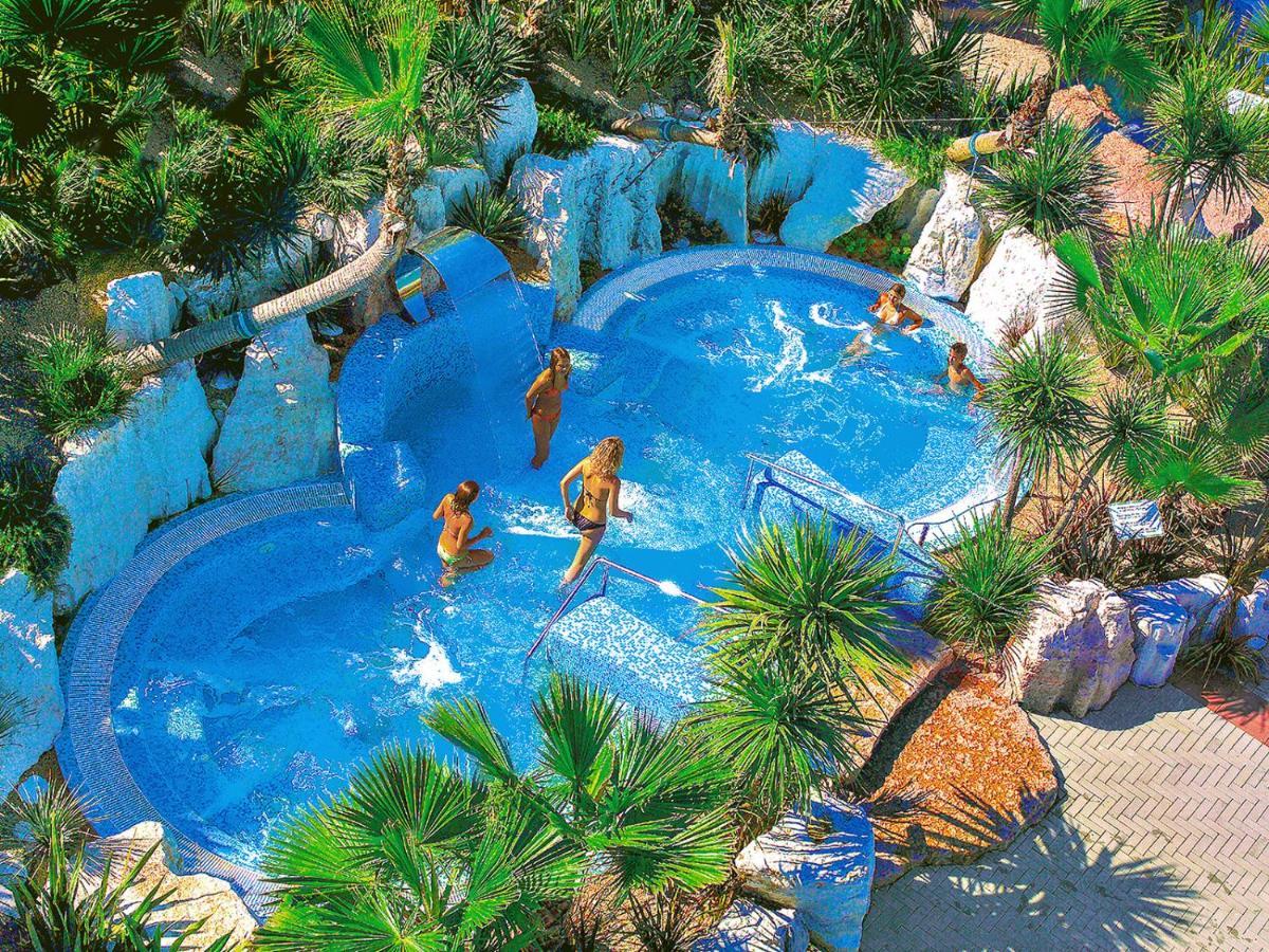Portofelice Camping Village Eraclea Mare Exteriör bild