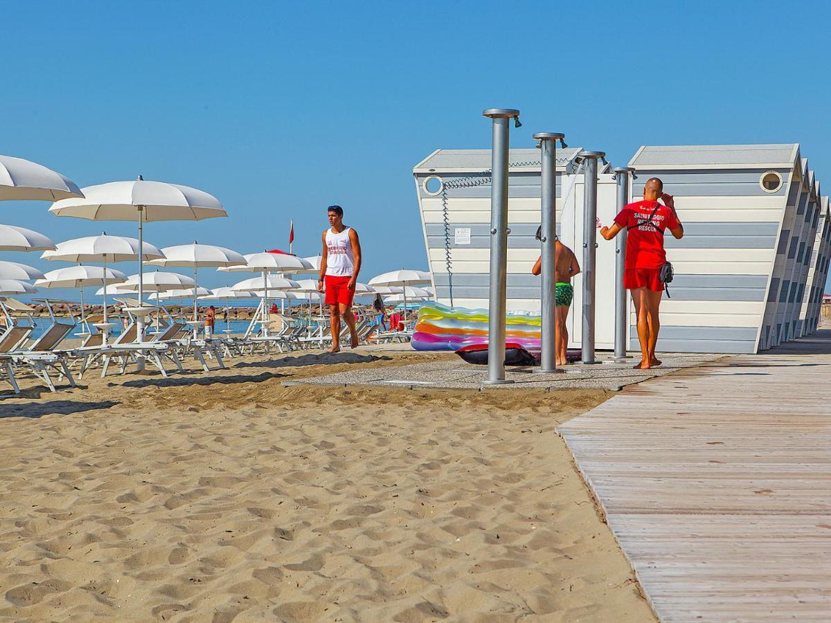 Portofelice Camping Village Eraclea Mare Exteriör bild
